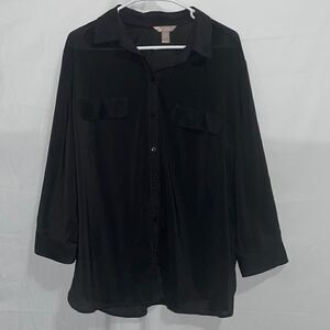 White stag black Flowey button-down blouse